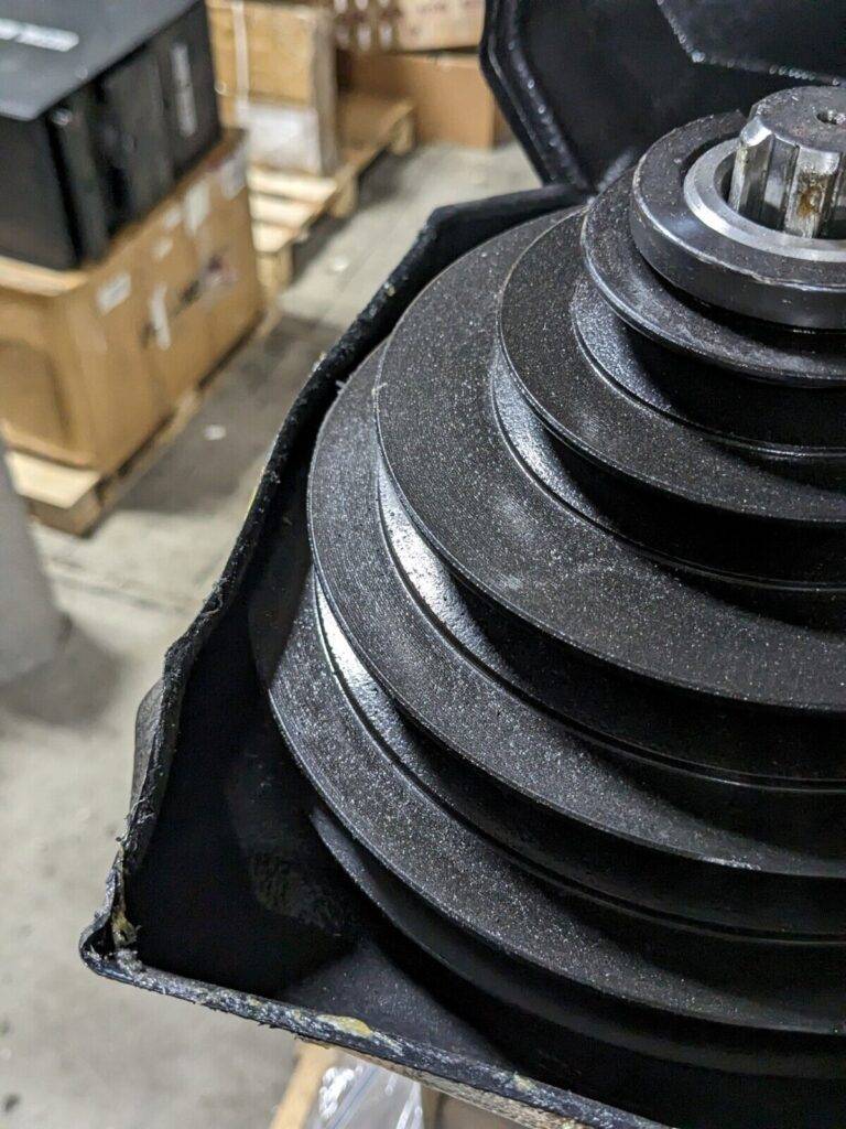 Dake Floor Drill Press 18" Swing 3MT 68 - 1380 RPM 1.5 HP 110v 977701V Damage