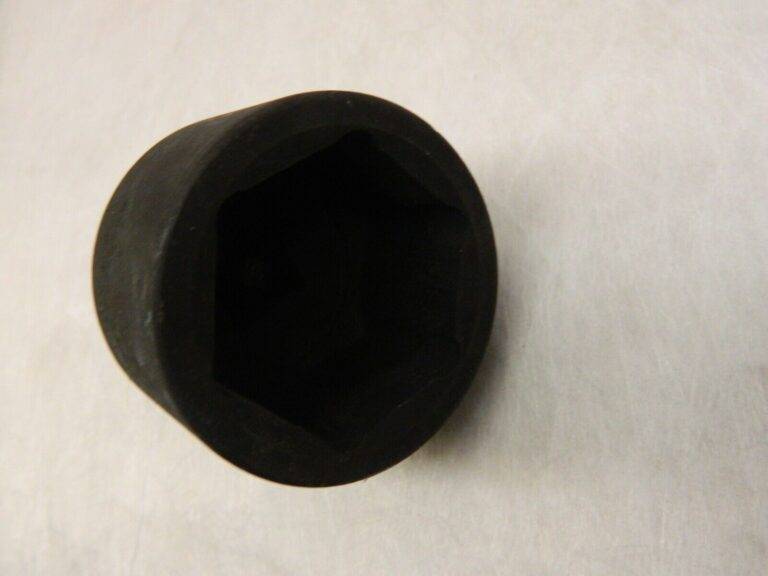GEARWRENCH Impact Socket: 3/4″ Drive, 1.875″ Socket 84818