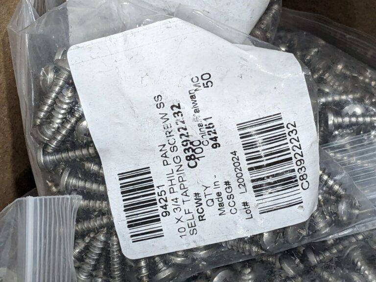 Sheet Metal Screw: #10, Pan Head, Phillips Drive, 3/4" LUH Qty 2000 B83922232