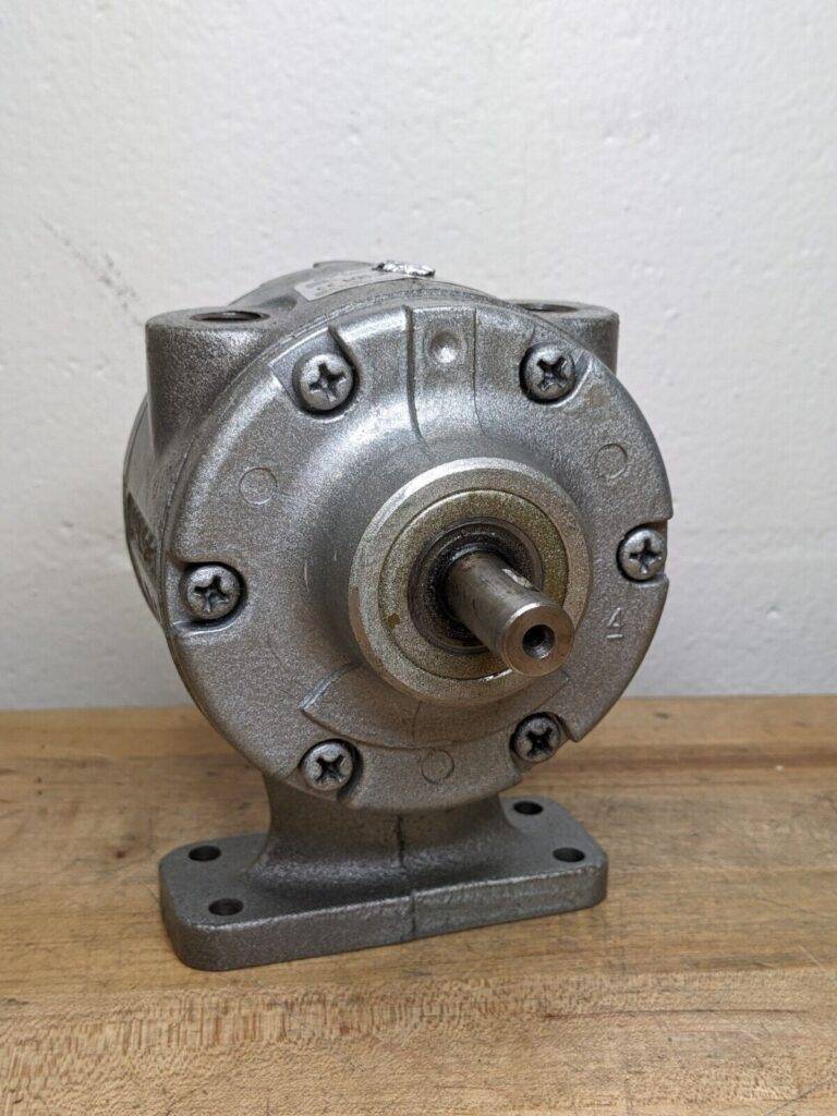 Gast 4AM-FRV-13C Reversible Air Motor 78 CFM 3000 RPM Max 1-1/2 HP Defective