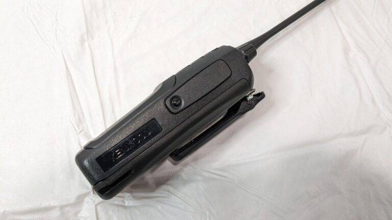 Kenwood ProTalk UHF Two-Way Portable Radio W/O Speaker Microphone NX-P1300 AU K