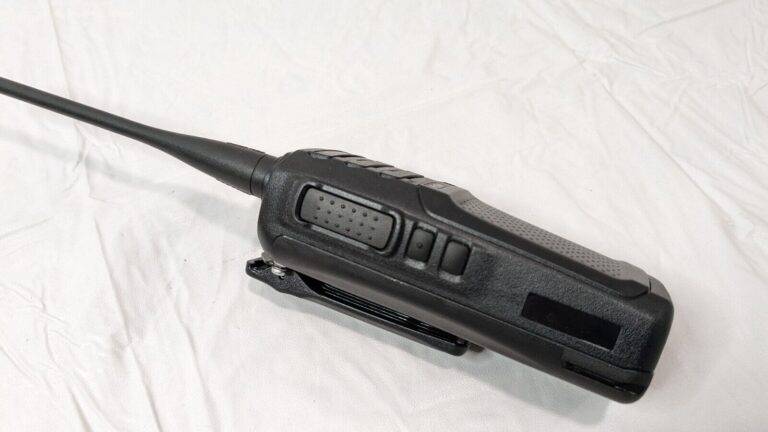 Kenwood ProTalk UHF Two-Way Portable Radio W/O Speaker Microphone NX-P1300 AU K