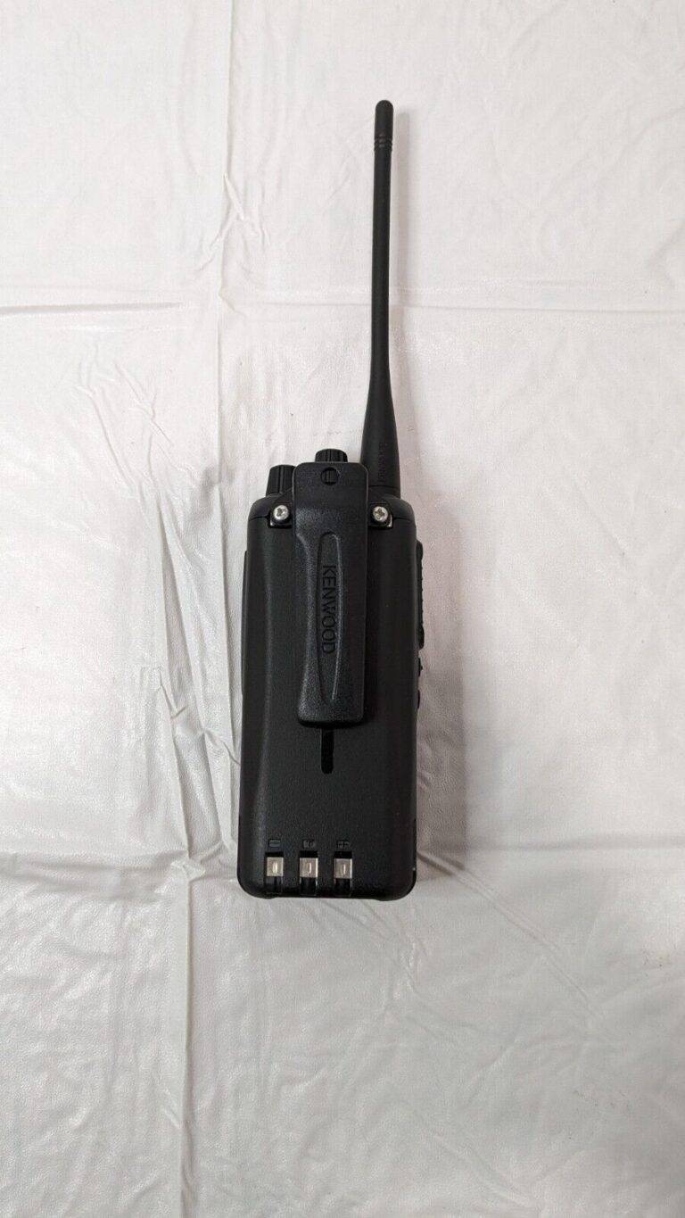 Kenwood ProTalk UHF Two-Way Portable Radio W/O Speaker Microphone NX-P1300 AU K