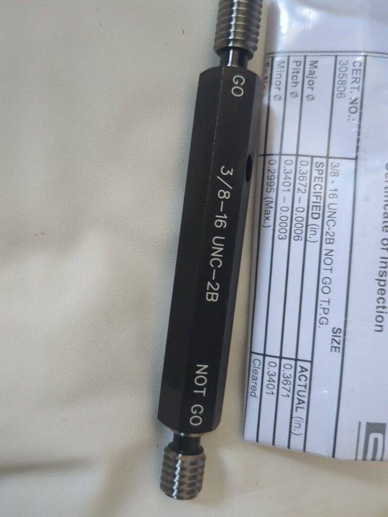 SPI Plug Thread Gage: 3/8-16 Thread, 2B Class, Double End 34-387-1