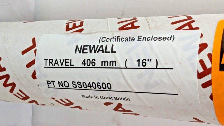 Newall DP700 Mill DRO Package 3-Axis 13" x 24" x 16" DP7003111S10