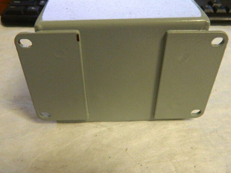 Cooper 1 Hole, 1.203 Inch Hole Diameter, Steel Pushbutton Switch Enclosure