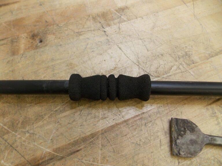 Universal Tool Pneumatic Scaling Hammer 4600 BPM 1-1/8" Stroke UT8630LI REPAIR