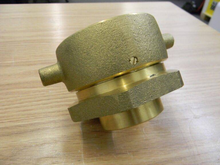 EVER-TITE 2-1/2 FNST x 1-1/2 FNPT Hydrant Swivel Adapter 3TSF25X15