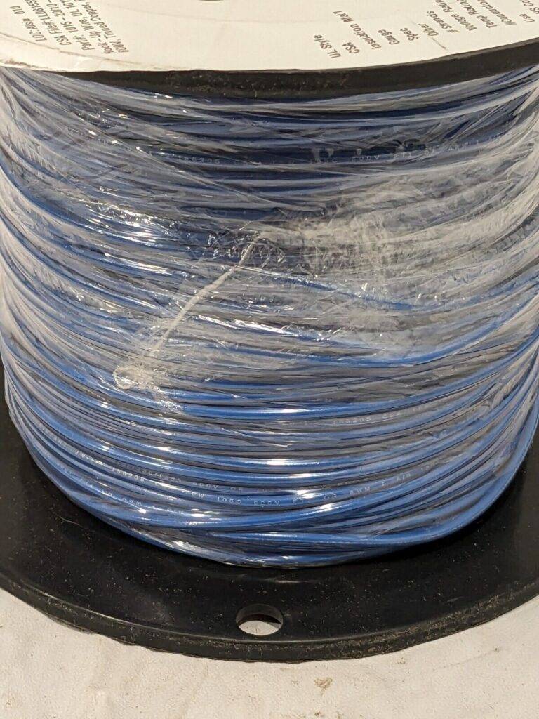 Southwire 20 AWG, 10 Strand, 500' OAL, Tinned Copper Hook Up Wire 820-6-500