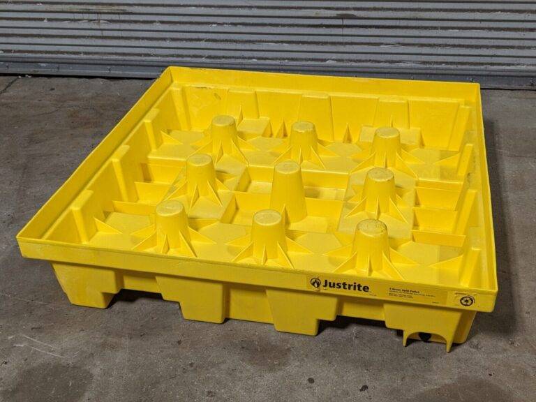 Justrite 4-Drum Plastic Spill Control Pallet w/ Drain 5000 lb Cap MISSING GRATES