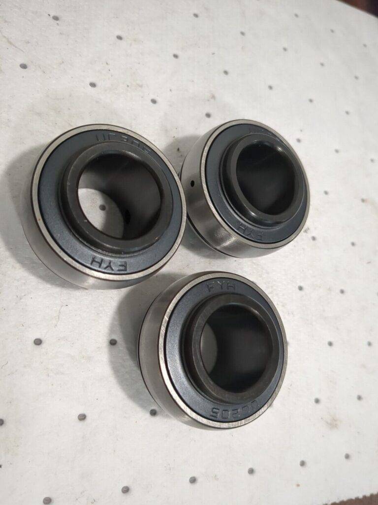 3pk of Insert Bearings Race Width 0.6693in Static Load Capacity 740.0 UC20516G5X