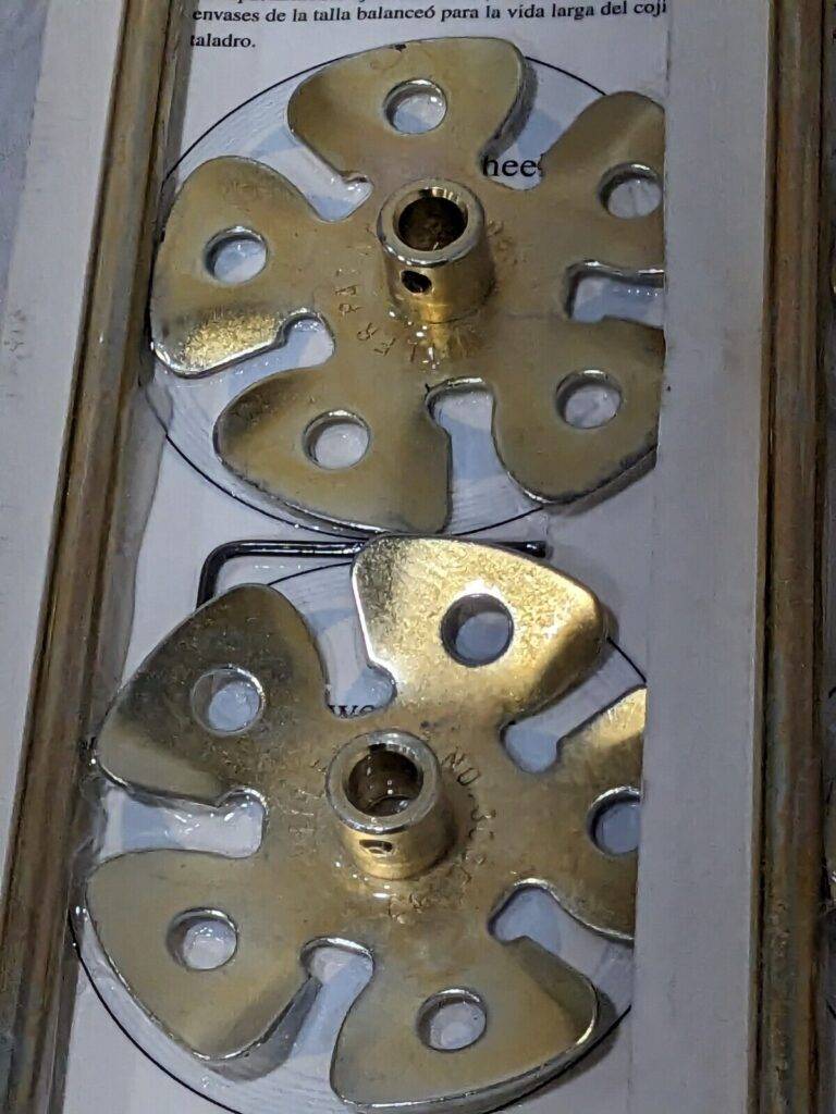 Jiffler Mixer 3-1/2" Qty 3 No. 121