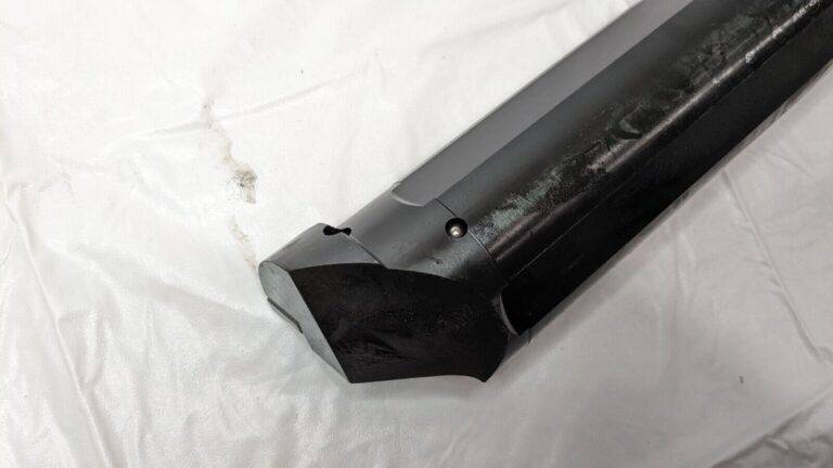 Kennametal Indexable Boring Bar RH 2-1/2" Shank -5 Deg Lead A40VMCLNR6 1096426