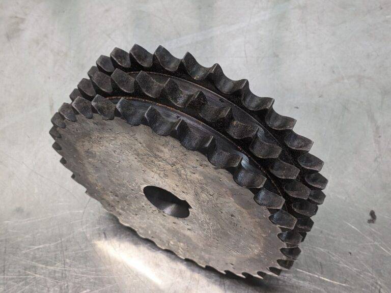 Martin Triple Roller Chain Sprocket 1-1/2" Bore 30 Teeth E60B30 Used