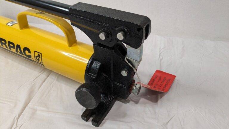 Enerpac Hydraulic Hand Pump 1 Stage 10000/700 BAR PSI P39 DAMAGED