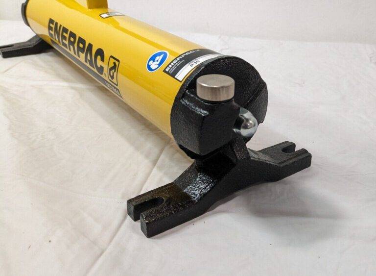 Enerpac Hydraulic Hand Pump 1 Stage 10000/700 BAR PSI P39 DAMAGED