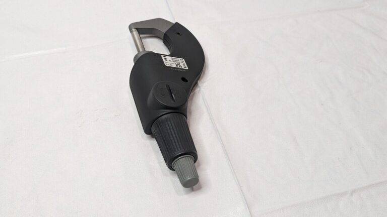 TESA Electronic Outside Micrometer Micromaster IP54 0 to 1.2"/0 to 30mm 06030010