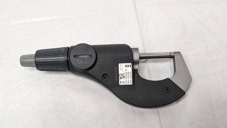 TESA Electronic Outside Micrometer Micromaster IP54 0 to 1.2"/0 to 30mm 06030010