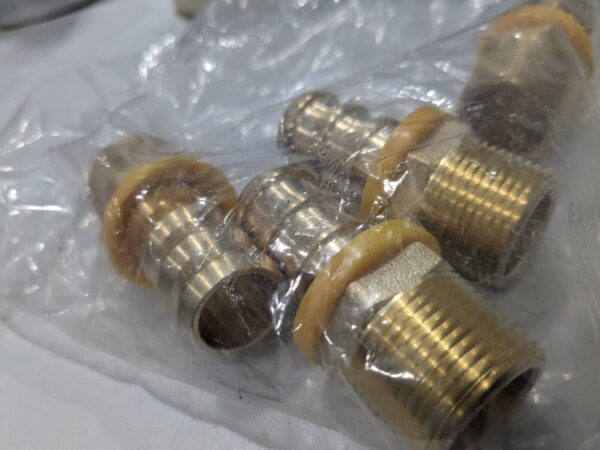 4pk Barbed Push-On Hose Male Connectors: 3/4" NPTF, Brass 2750003430