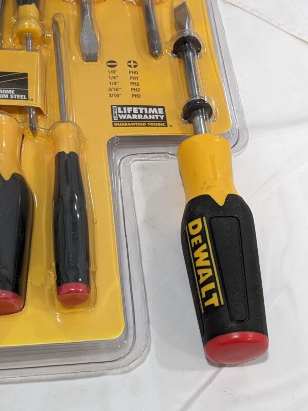 DeWALT Screwdriver Set: 10 Pc, Phillips & Slotted DWHT62513