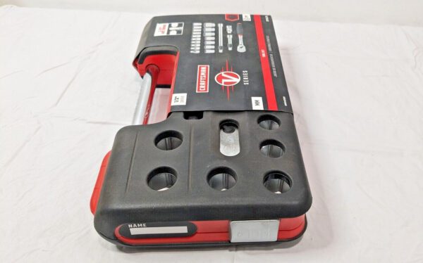 Craftsman V-Series 21 Piece Socket Tool Set 8-32MM 1/2" Dr 6 PT CMMT45755V