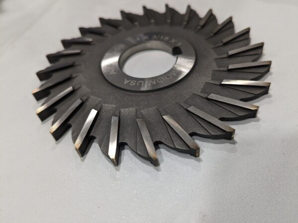 Side Milling Cutter 4"CutterDia 3/16" CuttingWidth 1"ArborHole 24Teeth SM4187