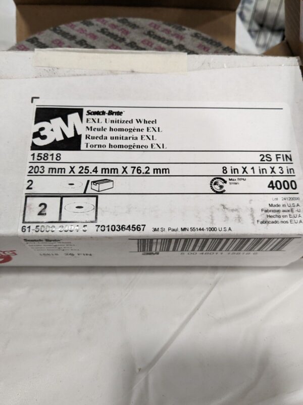 3M Deburring Wheel: 8" Dia, 1" Face Width, 3" Hole, Density 2 Qty 2 7010364567