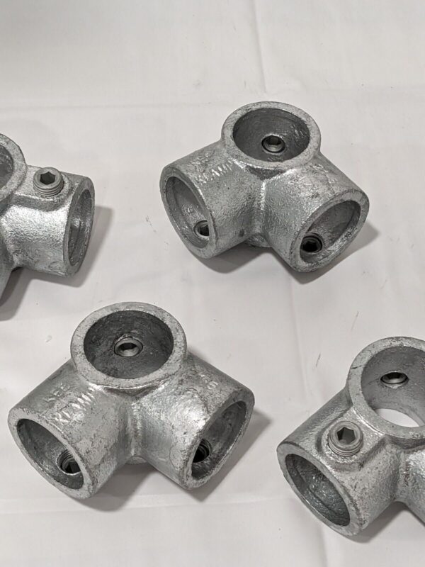 KEE 1" Pipe, Side Outlet Tee, Malleable Iron Tee Pipe Rail Fitting Qty 5 21-6