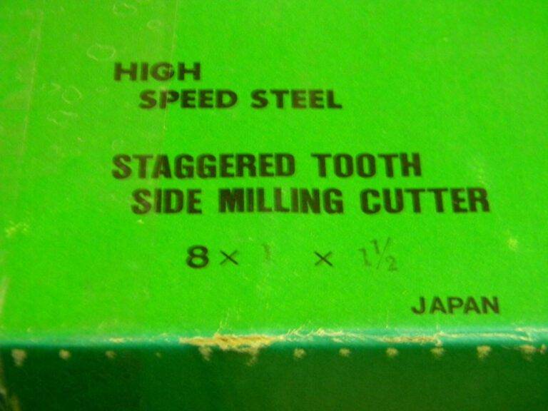 Precision Side Milling Cutter 8" x 1" x 1-1/2" HSS Staggered 28T 03038643