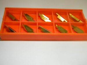 Carbide Grinding V84 4P MOD SQ THD W.135 CG-SQV071294 P7 Threading Inserts