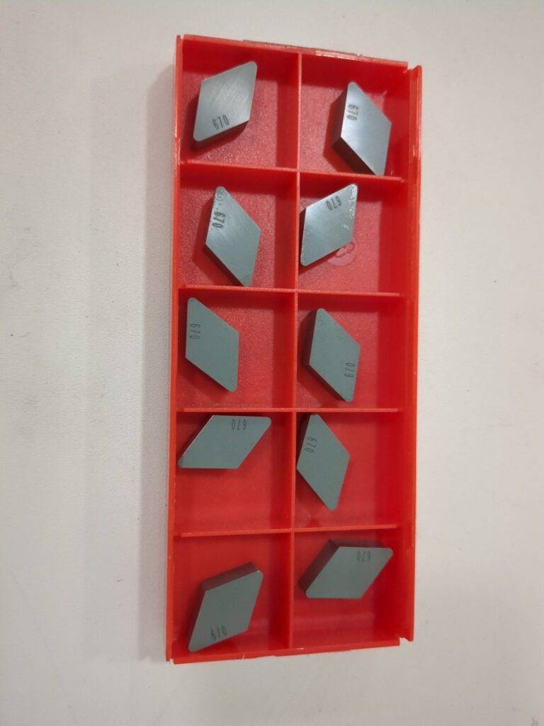 SANDVIK COROMANT 10pc Turning Inserts DNG453T0320 670, Ceramic 5731580