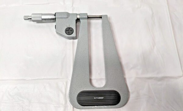 SPI Digital Deep Throat Micrometer 0-1" Range X 6" Throat Depth 17-777-4