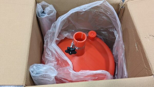 JohnDow Industries 8-Gallon Economy Portable Poly Oil Drain JDI-8DCP
