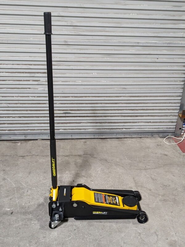 Omega Magic Lift Hydraulic Service Jack 3-1/2 Ton Capacity 21-5/8" Max Height