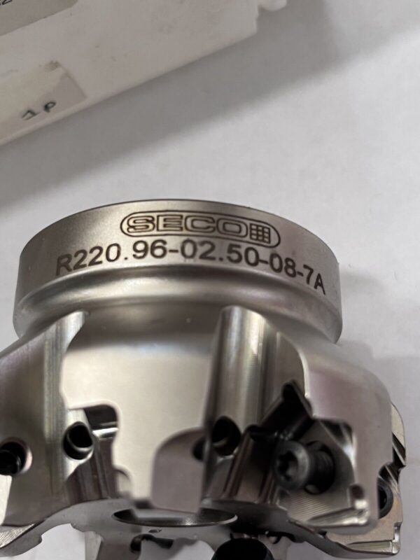 Seco 2-1/2" Cut Diam Indexable Square-Shoulder Face Mill 02642878