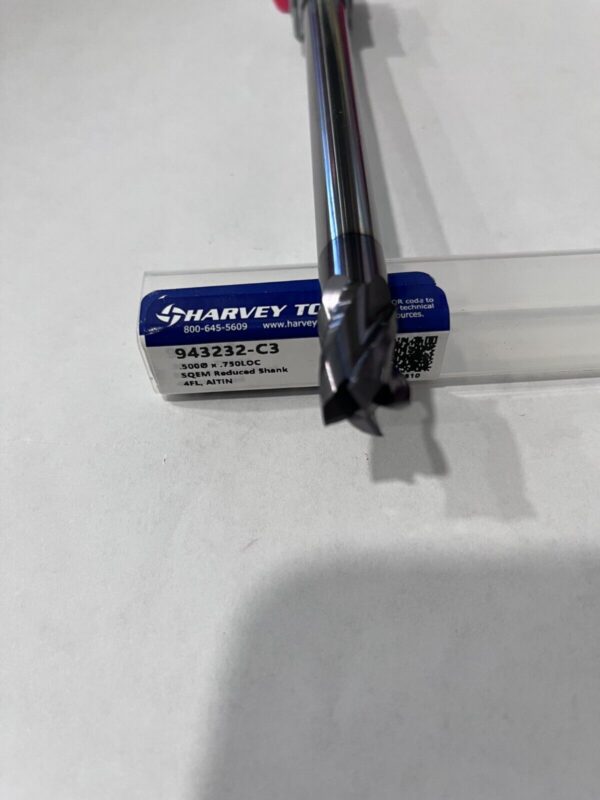 Harvey Tool Square End Mill: 1/2" Dia, 3/4" LOC, 4 Flute, Solid Carbide