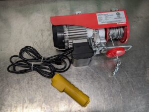 Electric Cable Hoist 880 lb. Capacity 38 Ft. Max Lift 120v