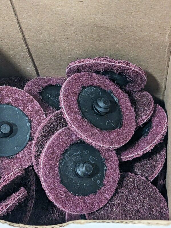 Brite Star Quick-Change Disc: Type R, 2" Dia, AO, Non-Woven Qty 50 84035039