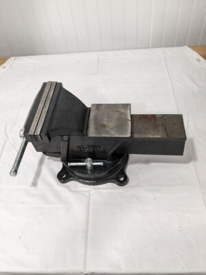 BESSEY Bench Vise: 6" Jaw Width, 6" Jaw Opening BV-HD60