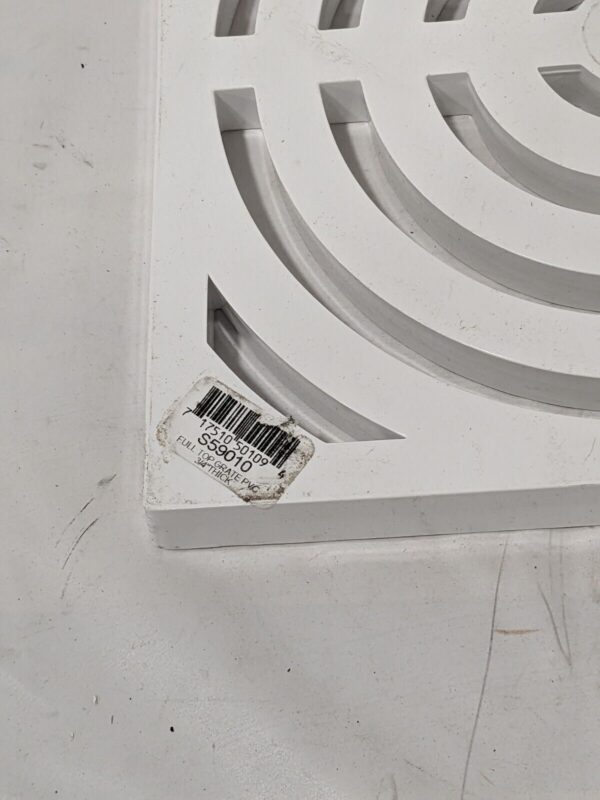 Jones Stephens Pvc Full Top Grate 3/4" X 9-1/8" X 9-1/8" S59010