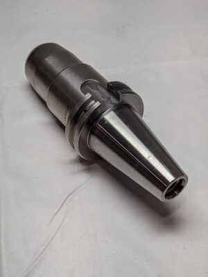 ACCUPRO Hydraulic Tool Chuck: CAT40 Taper Shank, 3/4" Hole 67204172