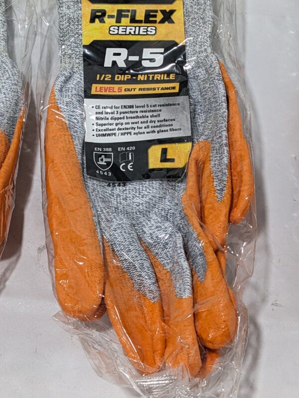 Ringers Gloves: R045, Size Large, ANSI Cut A3, Nitrile, HPPE Qty 3 Pairs 045-09