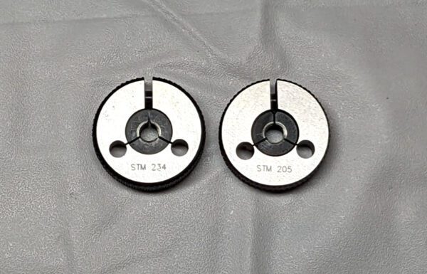 SPI Thread Ring Gage #10-32 Thread Class 2A Go & No Go 23-145-6