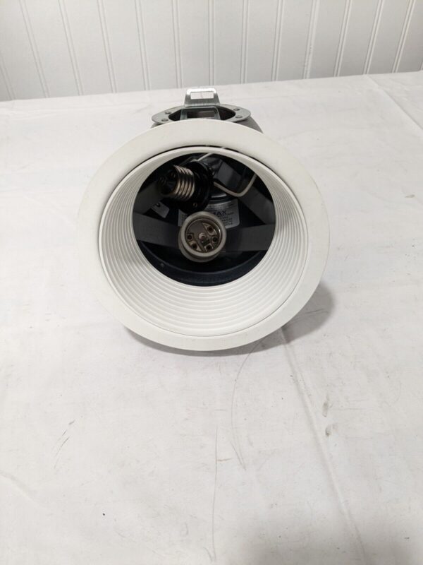 Lightolier Lytecaster Downlighting Recessed Adjustable Accent White 1027WH