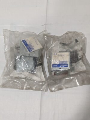 Thomas & Betts Coupling Set Feed Rail Set Qty 2 FRS102