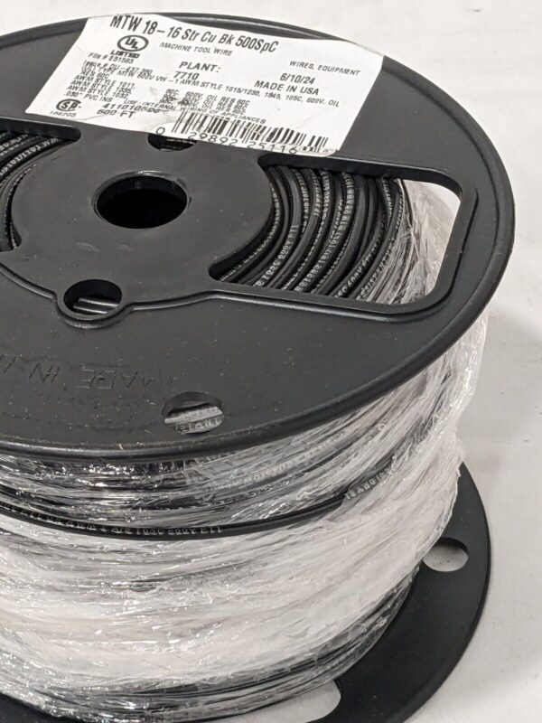 SOUTHWIRE Machine Tool Wire: 18 AWG, Black, 500' Long 411010508