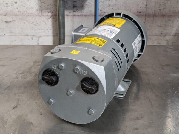 Gast Rotary Vane Compressor / Vacuum Pump 3/4 HP 208-230/380-460v 1023-101Q-G279