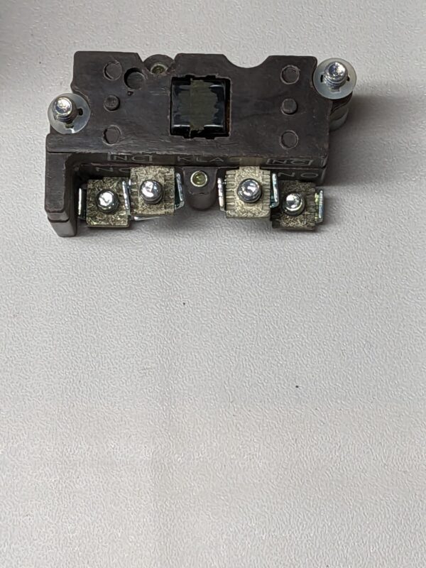 Cutler Hammer Contact Block Series A3 E30KLA9