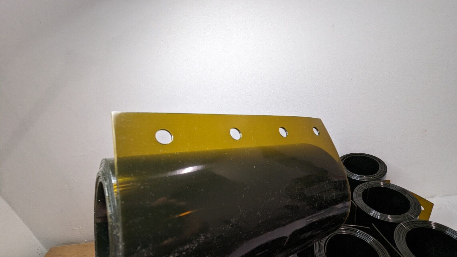 Steiner Welding Strip Curtain kit Amber 8 Ft H X 8 Ft W QTY 14 73422 INCOMPLETE