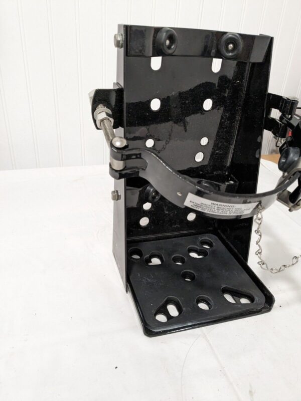 KIDDE Fire Extinguisher Mounting Bracket, Steel, For 10 lb Tank Weight 366242